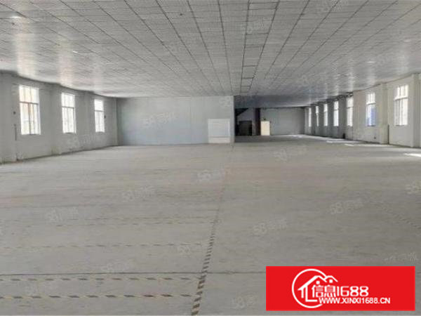 现成装修1000方吊顶办公室，中间无柱子，地面平整价格15元