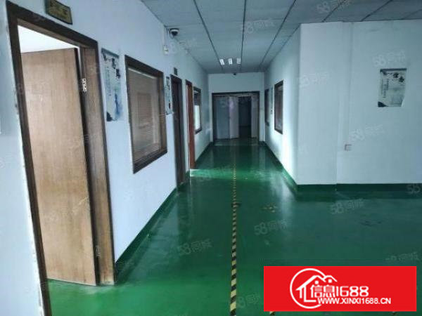 龙岗同乐高速出口四楼700平方现成装修好的办公室和水电