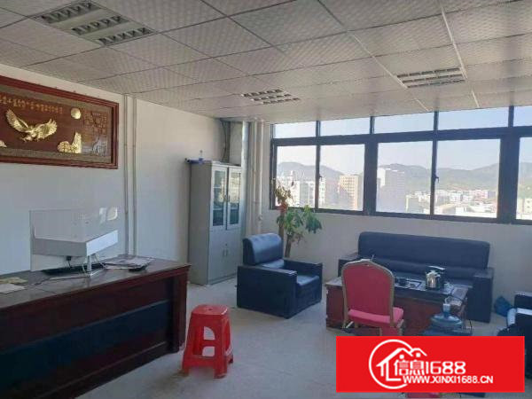 凤岗产业园手机玻璃可以做点小污染厂房楼上1100平方出租