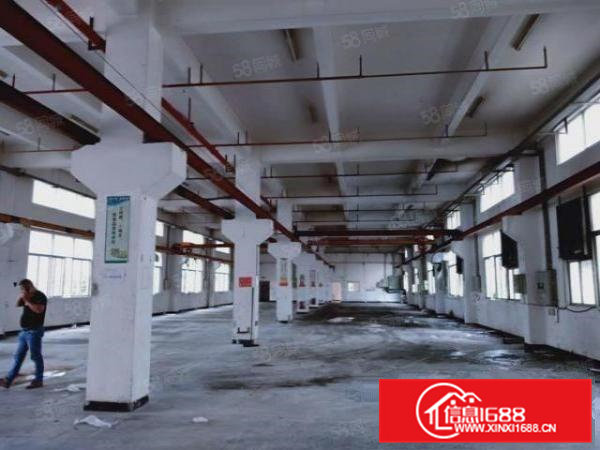 工业园新出带水电装修厂房）2000平米一楼厂房和楼上厂房出租