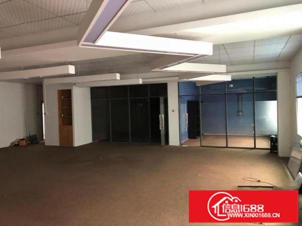 横岗大康路口房东厂房1000平方实际面积出租