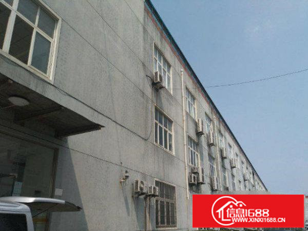 平湖辅城坳工业区标准厂房楼上1200平方火热招租