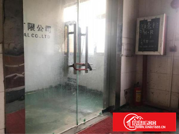 塘厦新装修三楼650平方刚刚放租