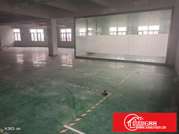 黄江镇新出带装修办公室二楼800平方