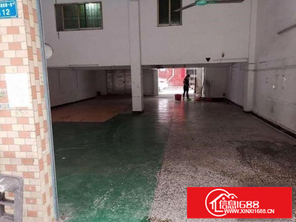 大朗松佛路附近空出一楼厂房仓库