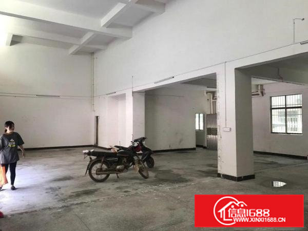 一楼二楼厂房式，还带一个夹层（可作办公室或者宿舍）