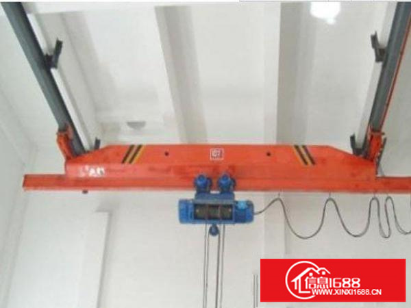 布吉华美工业区标准一楼720㎡厂房直租---低价，水电齐全