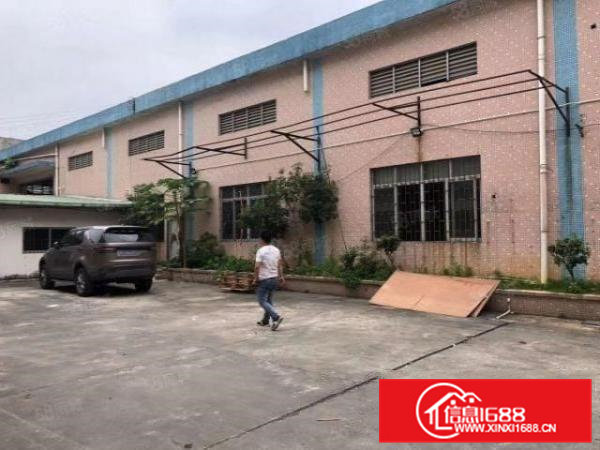 寮步单一层砖墙到顶小独院1560平方，滴水8米招租