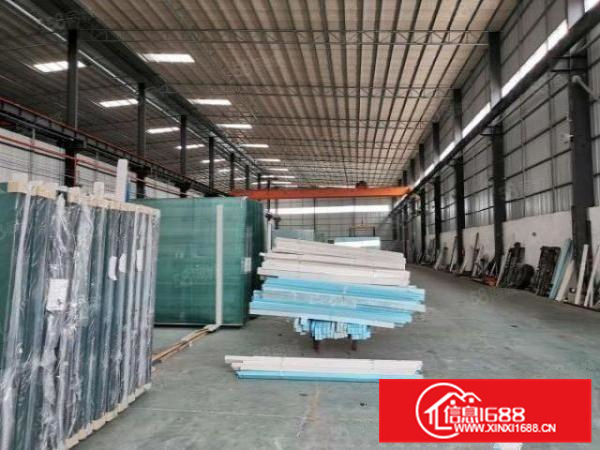 狮山镇松岗塘联工业区2000方独院厂房出租，有一台5吨吊机。