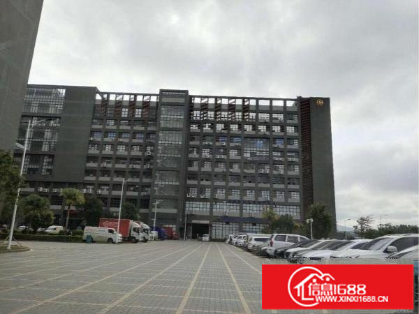 塘坑地铁站零距离新出2400平精装修产业园出租