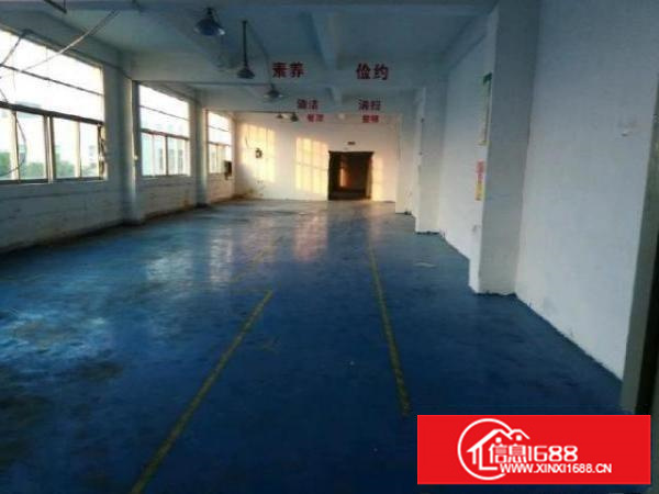 平湖鹅公岭工业区标准厂房二楼580平行业不限