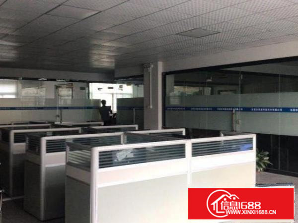 横沥镇三江工业区楼上1500平方带装修厂房出租