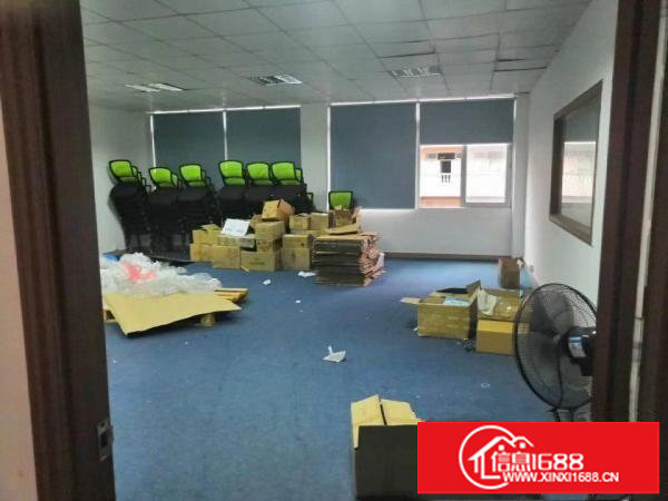 龙岗新生大型工业区刚出楼上整层1000平带装修厂房出租