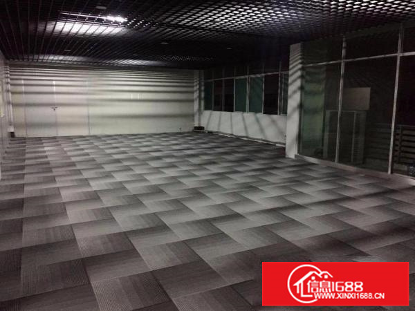 800平厂房低价出租带装修交通方便园区配套设施齐全