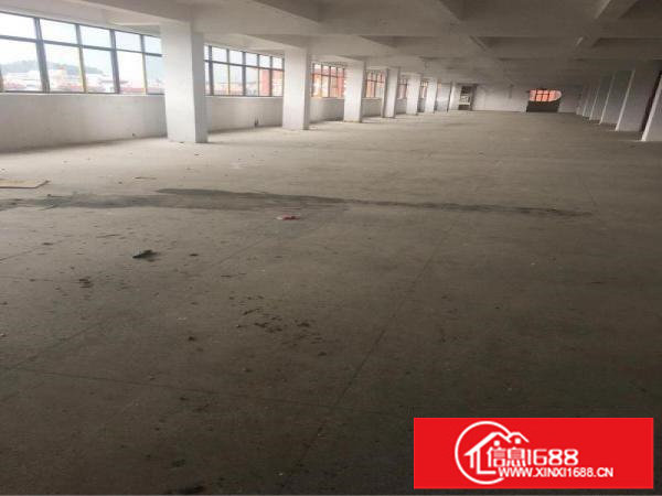 塘坑地铁站零距离新出2400平精装修产业园出租