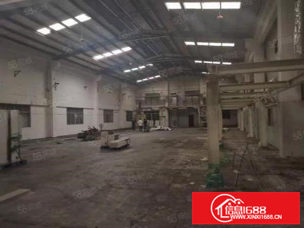 清溪镇中心新出砖墙到顶钢构厂房2800平方，层高8米，空地大