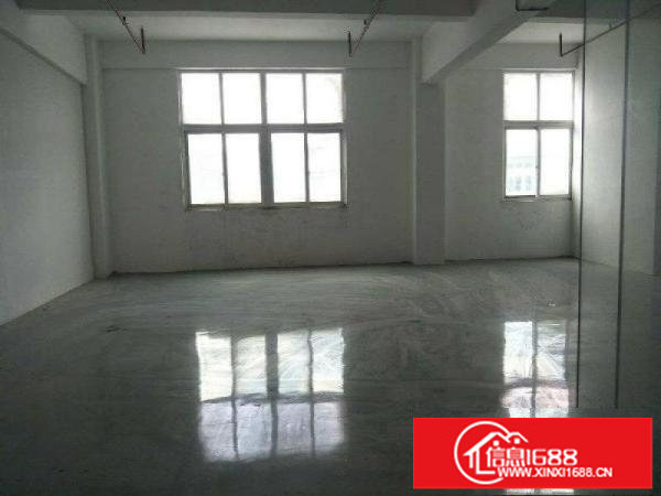 龙岗南联地铁口精装250平厂房仓库出租22元一平起有电梯