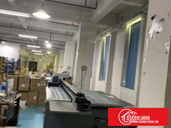 凤岗五联近深圳平湖观兰，二楼厂房出租1380平水电齐全