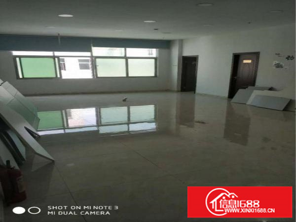 楼上整层280平方米办公室厂房出租