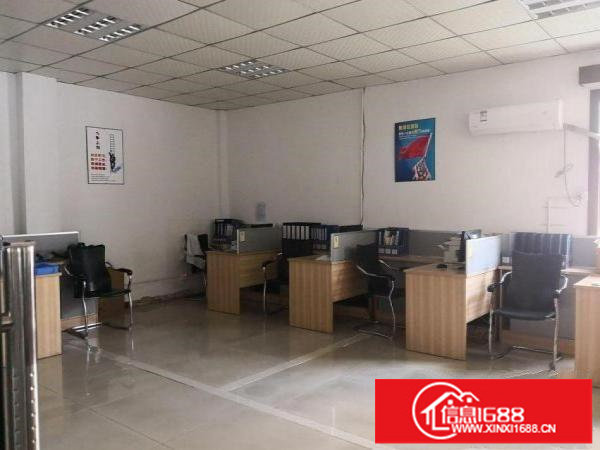 龙岗区坂田原房东精装修1楼1100平可分租