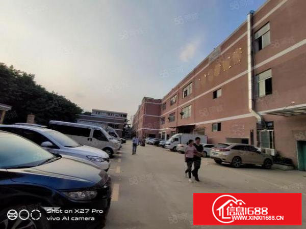 塘厦138工业区新出1800平厂房出租，带办公室装修