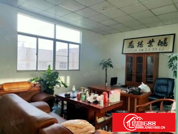 清溪镇标准厂房二楼整层1500平方现成办公室