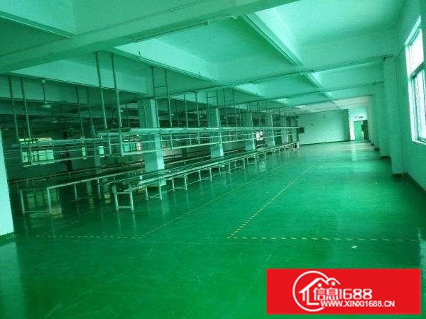 平湖富民工业区三楼750平方带装修厂房急租