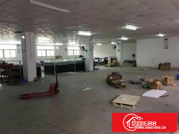 横岗六约塘坑地铁站新出1050平米精装修厂房可分租