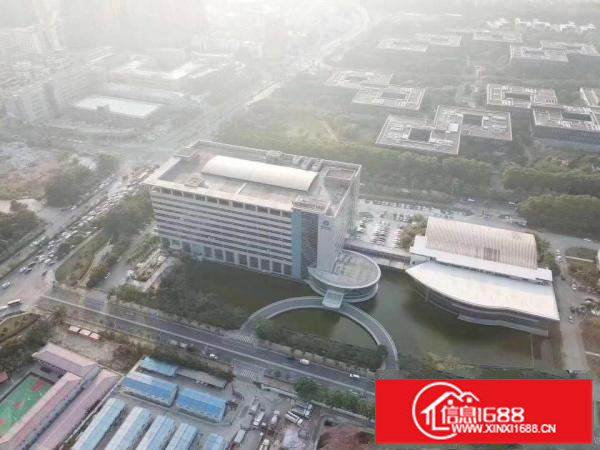 神舟电脑大厦新空出精装修办公室200平，拎包入住