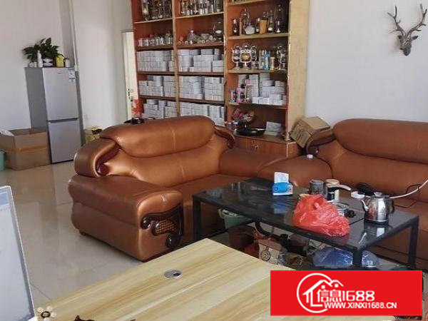 厂房 电梯 办公室 2个房间