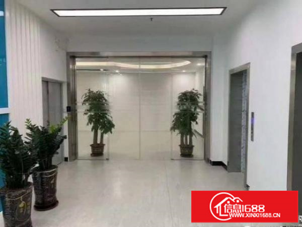 厂房900平方招租，带现成装修，水电齐全