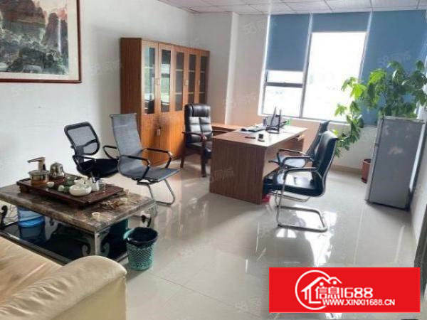 石岩罗租新出楼上2400平，水电到位，无转让费