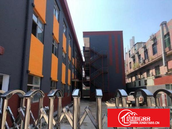 龙岗横岗沙荷路边独门独院水电齐全精装修办公室