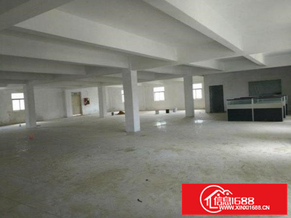 碧岭工业区飞发路新出楼上500平米精装修厂房出租