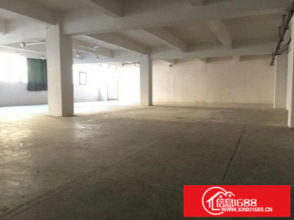 龙岗大道、永湖地铁口标准厂房出租670平