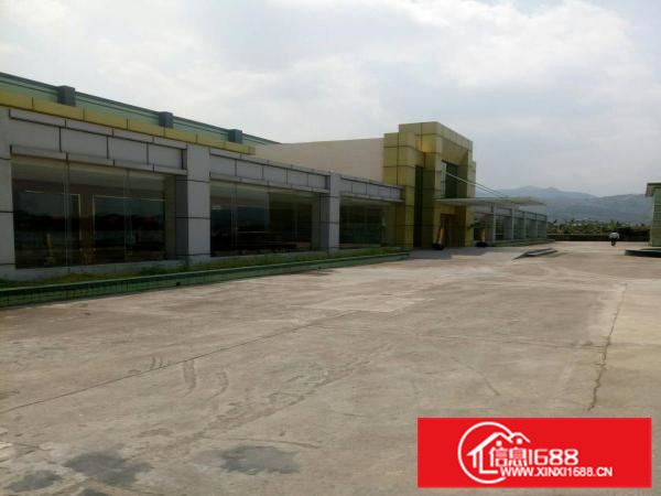 镇隆工业区附近独院钢构厂房11000平米，滴水8米