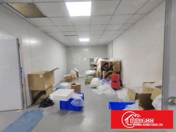 沙井后亭新出独院楼上950平精装修厂房出租！停车位充足