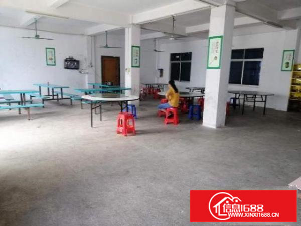 出租清溪清溪三中一楼出租，空地大，原是做饭堂的