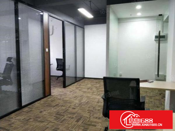 布吉大芬地铁站附近1660平米精装修办公室出租（可分租）