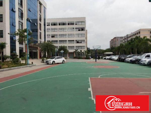 仲恺潼湖花园式楼上厂房1000平出租，现成地坪漆 办公室装修