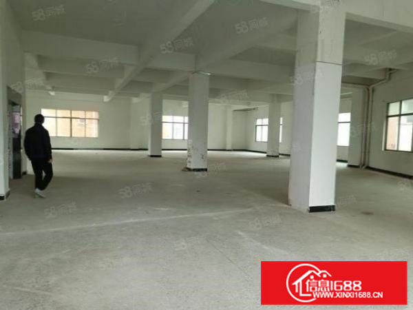 大岭山新空原房东一楼加二楼共1000平方厂房出租，两吨电梯