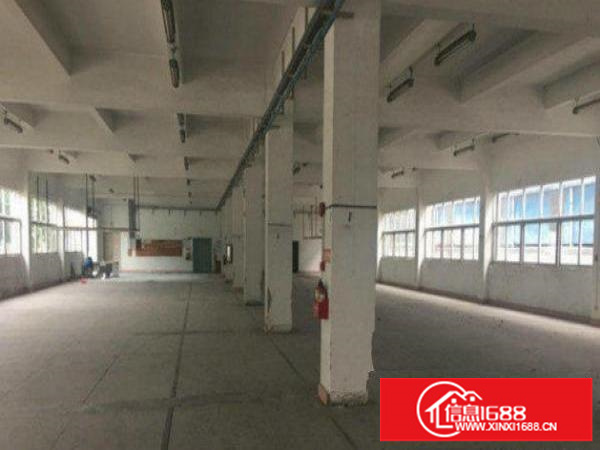 龙岗区龙城现有楼上1500平厂房出租有办公室，可分租