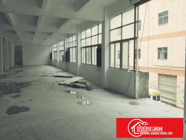 龙岗区新生社区新生路边200-800平方可分租厂房出租！