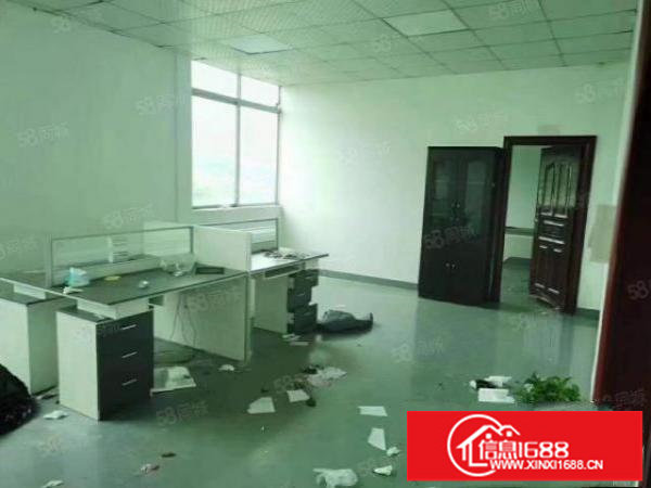 大浪华昌路精装修楼上1300平，原房东厂房！不用转让费