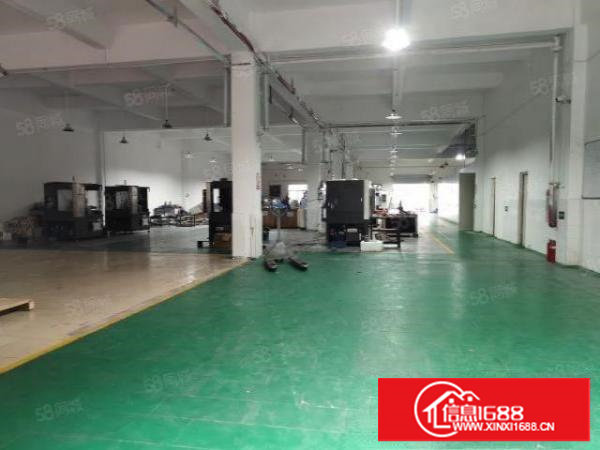 新出一楼厂房5米高3200平方出租