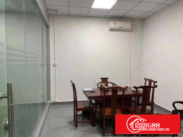 石岩同富裕工业区楼上1100平米带装修厂房