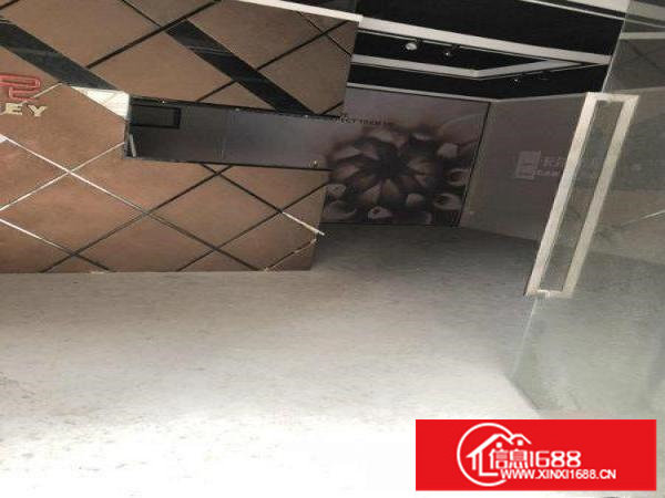 坪山田头独院红本新出2楼900平带装修厂房急租