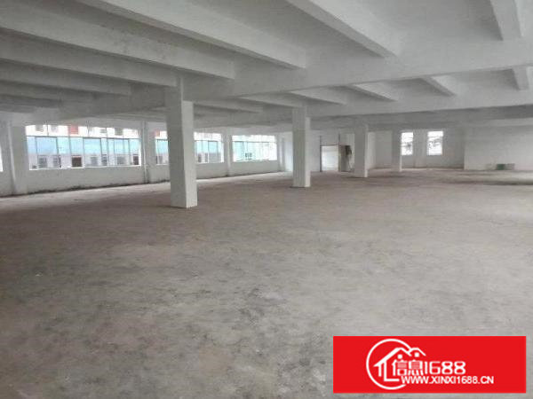 平湖辅城坳社区新空出独门独院厂房3200平米