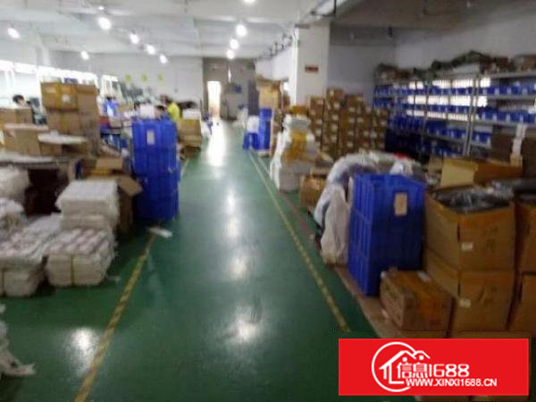 凤岗雁田怡安工业城附近带装修厂房出租780平方