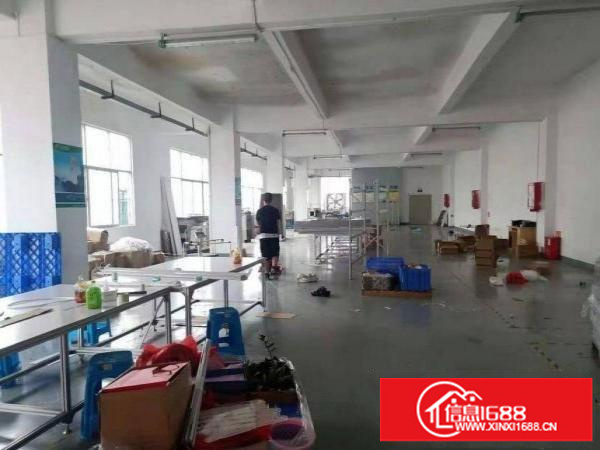 坂田坂雪岗大道急租小面积厂房400平，无转让费面积实在